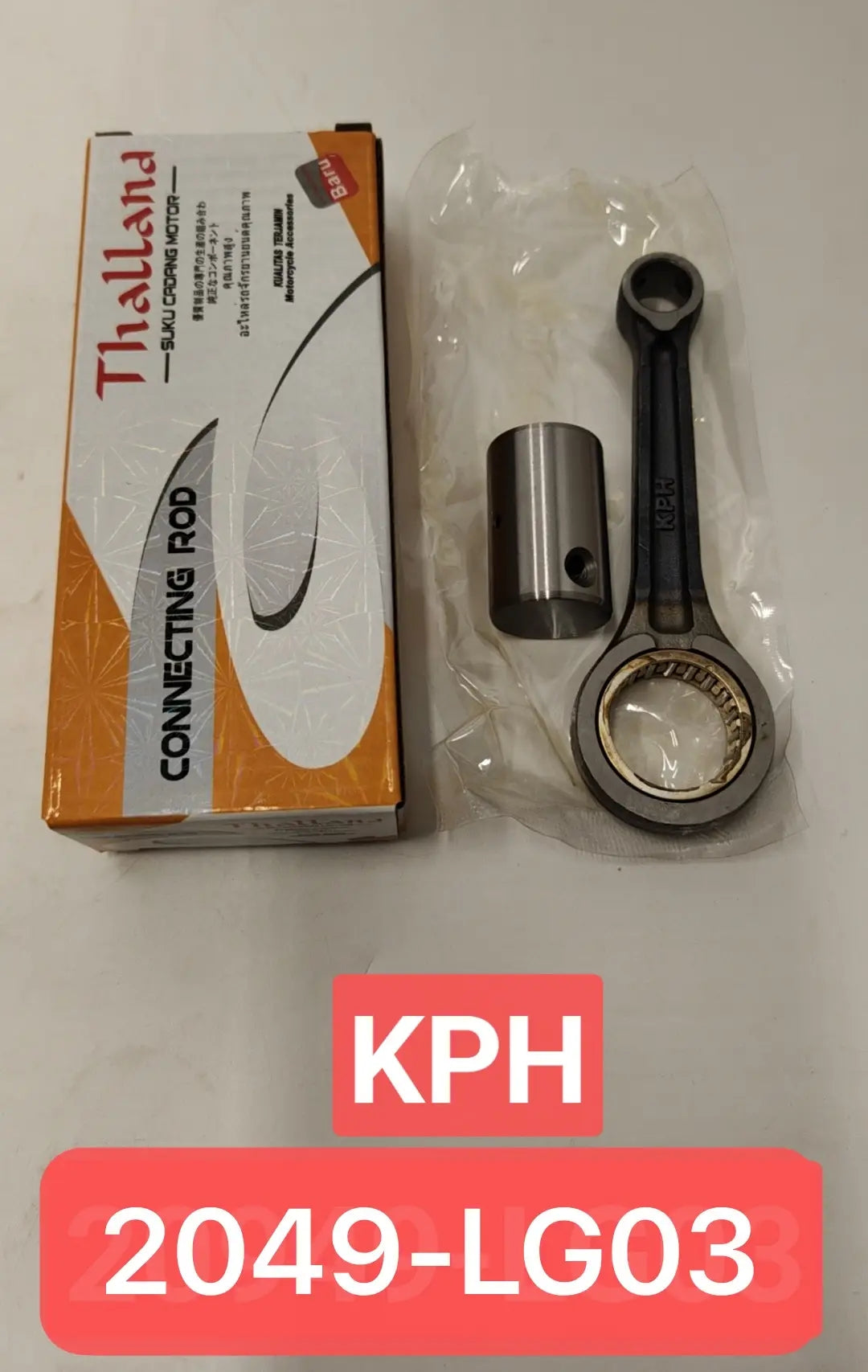 Three-piece connecting rod set